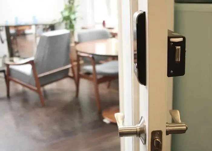 Hotel Deco Housing Luxury Roma Norte